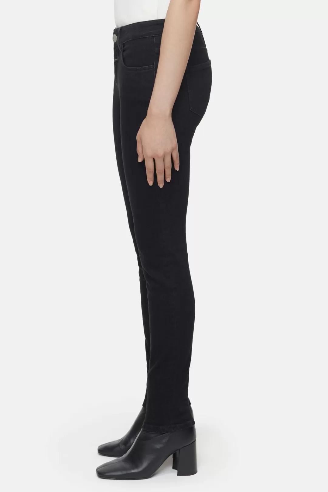 Discount Slim Jeans - Style Name Baker Women SLIM